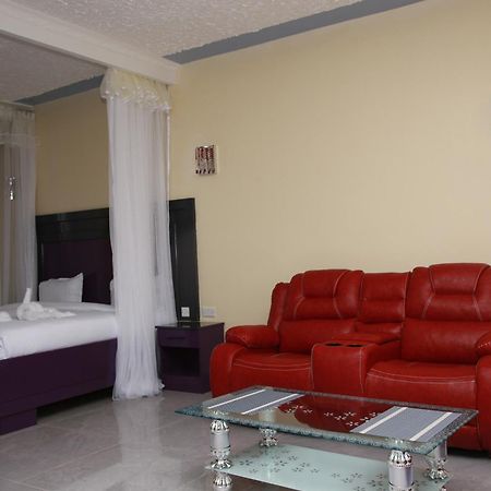 Sunstar Resort Thika Bagian luar foto