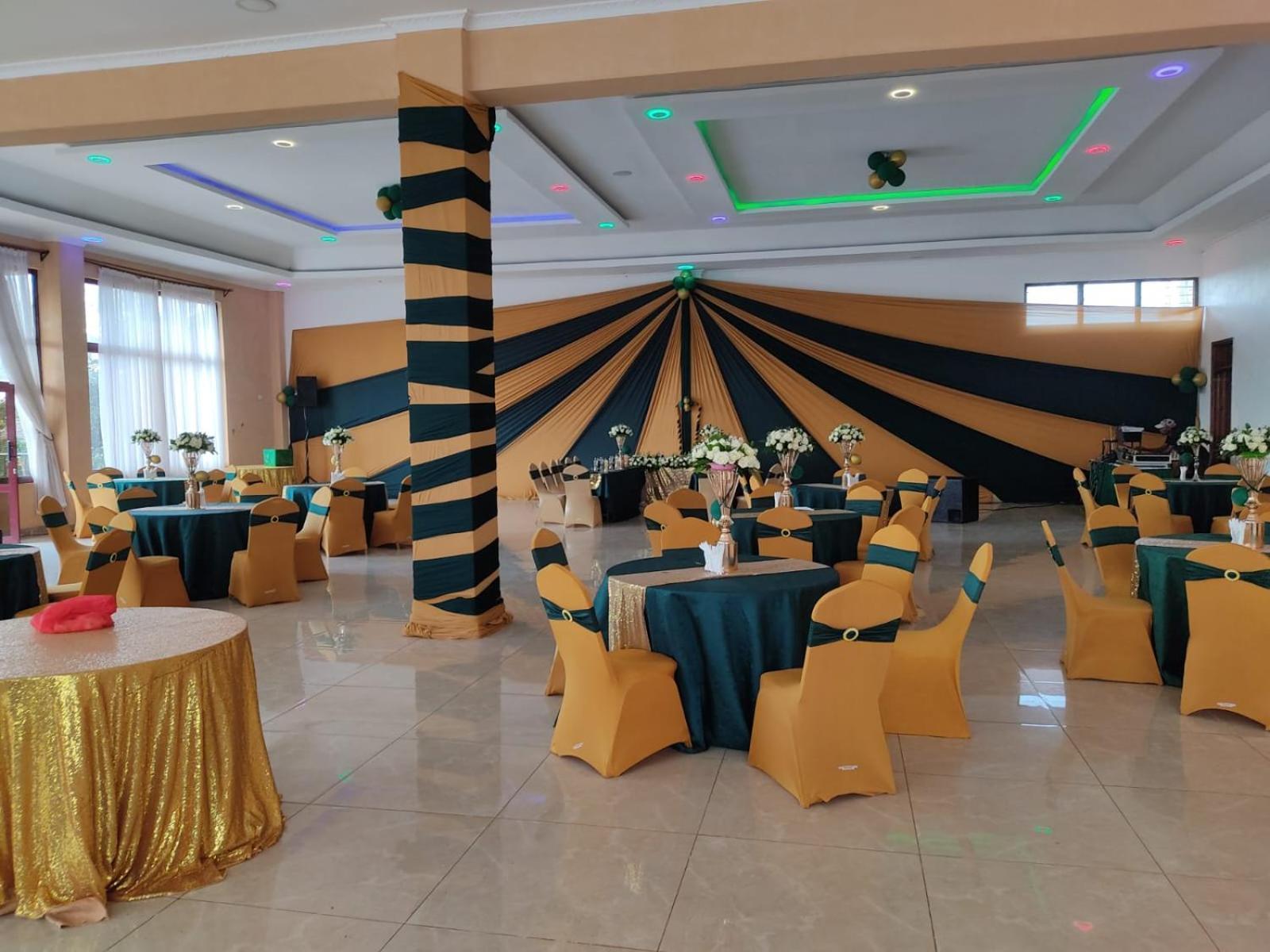 Sunstar Resort Thika Bagian luar foto