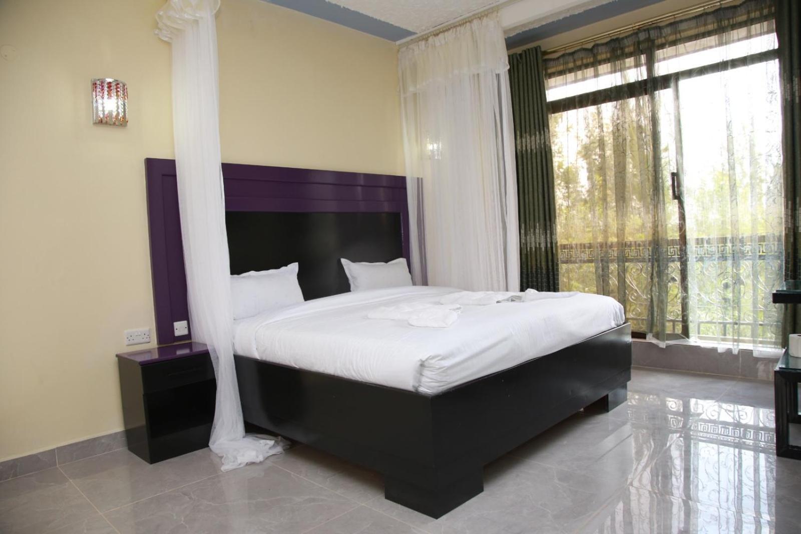 Sunstar Resort Thika Bagian luar foto